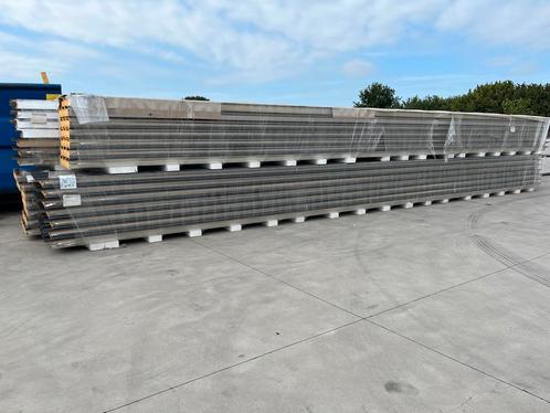 DAKPANEEL 100mm B-keus Sandwichpaneel zwart, Doe-het-zelf en Verbouw, Platen en Panelen, Zo goed als nieuw, 50 tot 100 mm