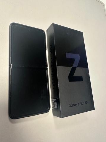 Samsung Galaxy Z Flip3 5G 128GB Zwart beschikbaar voor biedingen