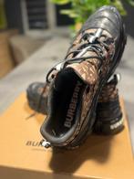 Burberry - ARTHUR,MONOGRAM - Low-top sneakers - Maat: EU 45, Kleding | Heren, Schoenen, Nieuw