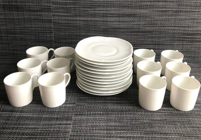 Porzellan Manufaktur Nymphenburg; C M Hutschenreuther, Antiek en Kunst, Antiek | Meubels | Tafels