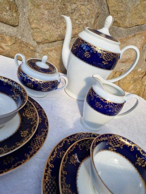 Rosenthal - Koffieservies voor 12 - Aida - Zacht porcelein -, Antiek en Kunst, Antiek | Meubels | Tafels