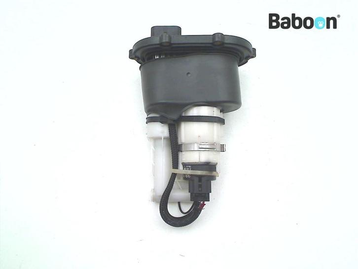 Benzinepomp Ducati Multistrada 1200 S Touring 2013-2014, Motoren, Onderdelen | Ducati, Gebruikt, Verzenden