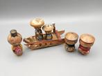 Charmante en unieke miniatuur kokeshi-set. - Hout - Japan -, Antiek en Kunst