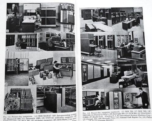 Various authors - Two rare issues in the collection, Spelcomputers en Games, Spelcomputers | Overige Accessoires