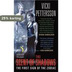 The Scent of Shadows 9780060898915 Vicki Pettersson, Verzenden, Gelezen, Vicki Pettersson