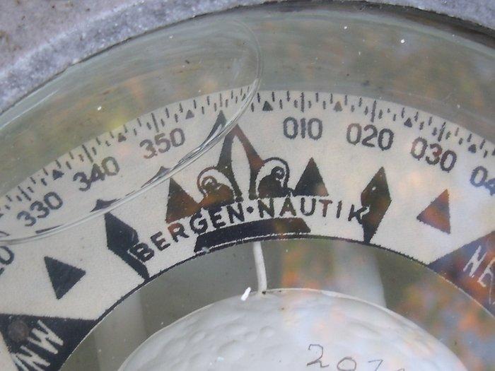 Binnacle-kompas - Metaal - Bergen Nautic, Antiek en Kunst, Curiosa en Brocante
