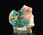 GRATIS VERZENDING - Dioptas diepgroen Kristallen op matrix -, Verzamelen, Mineralen en Fossielen