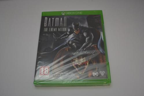 Batman the Telltale Series 2 - The Enemy Within NEW (ONE), Spelcomputers en Games, Games | Xbox One, Zo goed als nieuw, Verzenden