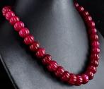 Zeer mooie halsketting met handgemaakte robijnpompoenkralen