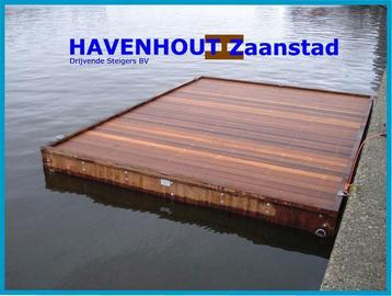 Drijvend terras, drijvende steiger, ponton, werkvlot. beschikbaar voor biedingen