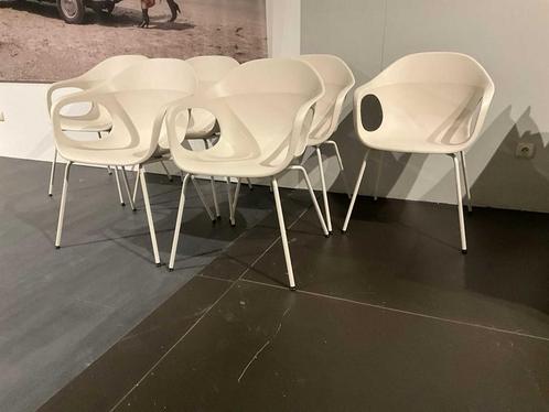 Online Veiling: Kristalia Elephantino Eetkamerstoel (6x), Huis en Inrichting, Stoelen