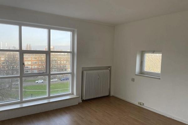 Appartement Zuidplein in Rotterdam, Huizen en Kamers, Huizen te huur, Via bemiddelaar, Rotterdam, Appartement