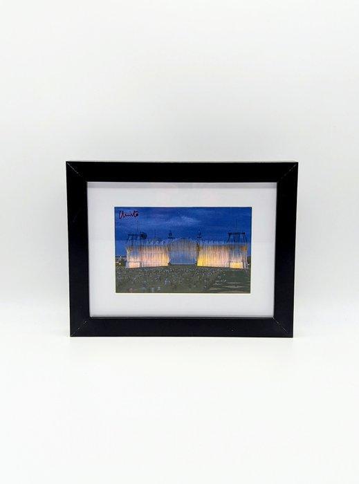 Christo (1935-2020) - SIGNED Wrapped Reichstag, Berlin -, Antiek en Kunst, Antiek | Overige Antiek
