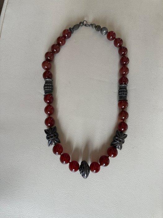 Ketting van carneool - Zilver - India - Eind 20e eeuw, Antiek en Kunst, Kunst | Niet-Westerse kunst