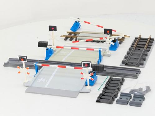 Playmobil 4383 Overweg XXL set (grootspoor, Baan en Rails), Hobby en Vrije tijd, Modeltreinen | Overige schalen, Rails, Gebruikt