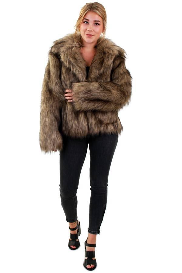 Bontjas lang haar bruin dames, Kleding | Dames, Carnavalskleding en Feestkleding, Nieuw, Ophalen of Verzenden