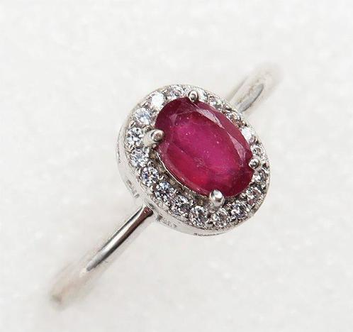 Robijn - Zilver, Rubis - Geloofsring - Zilver 925 - Heilig, Antiek en Kunst, Antiek | Boeken en Bijbels