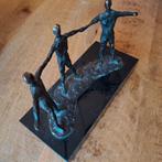 Beeldje - Samenwerken - Brons, Marmer