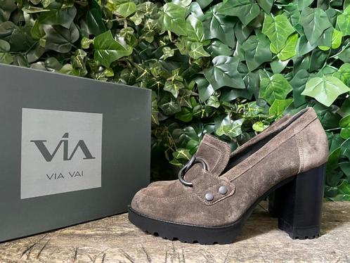 Nieuwe pumps van via vai maat 40, Kleding | Dames, Schoenen, Pumps, Nieuw, Ophalen of Verzenden