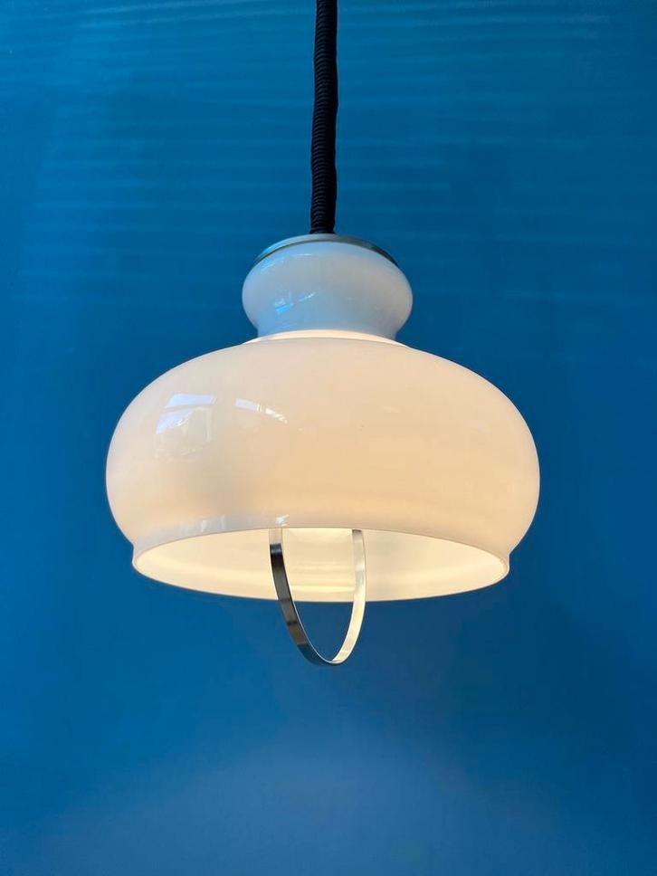 Vintage Mid Century Opaline Milk Glass Pendant Lamp, Huis en Inrichting, Lampen | Hanglampen, Ophalen of Verzenden