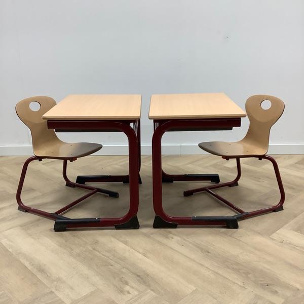 complete school set Ergoswing, 10 stuks tafels + stoelen, Huis en Inrichting, Stoelen, Vijf, Zes of meer stoelen, Gebruikt, Hout
