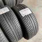 2 x Hankook Winter i*cept 235-60-16 Winterbanden 5mm, Auto-onderdelen, Banden en Velgen, Gebruikt, 16 inch, 235 mm, Band(en)