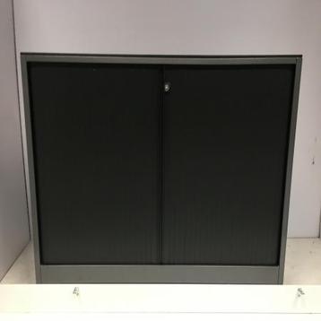 (MDK-105976) Ahrend roldeurkast antraciet/zwart 108 cm hoog beschikbaar voor biedingen