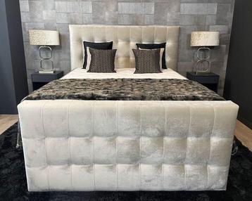 Boxspring Adige Beige beschikbaar voor biedingen