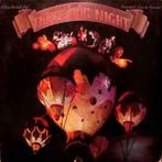 LP gebruikt - Three Dog Night - Around The World With Thr..., Cd's en Dvd's, Verzenden, Zo goed als nieuw