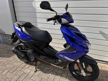 Meer dan 100 gebruikte scooters! Sym, Yamaha, Honda, Peugeot beschikbaar voor biedingen