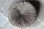 Rond velvet kussen Light grey 60 cm, Huis en Inrichting, Woonaccessoires | Kussens, Ophalen of Verzenden, Nieuw