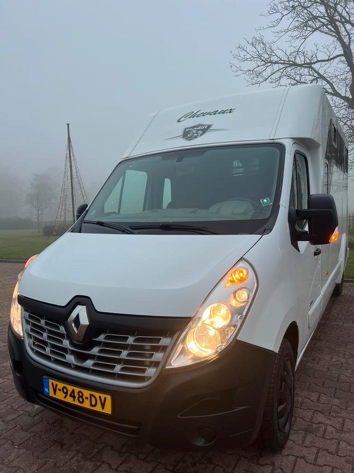 Degelijke Renault Barbot dubbelcabine! 2011 - Automaat!, Dieren en Toebehoren, Paarden en Pony's | Trailers en Aanhangwagens, 2-paards trailer
