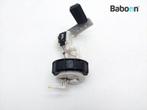 Benzinepomp Suzuki UH 200 Burgman 2007-2013 (UH200 CD1111), Motoren, Verzenden, Gebruikt