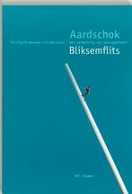 Aardschok, bliksemflits 9789060384527 W. Uitgeest, Verzenden, Gelezen, W. Uitgeest