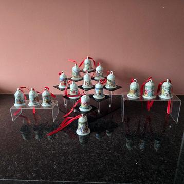 Hutschenreuter - 16 kerstklokjes / kerstbelletjes - beschikbaar voor biedingen