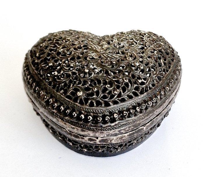 Oud Siamees Chinees Zilver Medicijnhouderdoos met bloem- en, Antiek en Kunst, Antiek | Overige Antiek