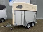 Tweedehands 1,5 en 2 paardstrailers (polyester en aluminium), Ophalen, Zo goed als nieuw