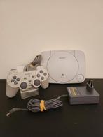 PS One (SCPH-102) + Controller, Spelcomputers en Games, Spelcomputers | Sony PlayStation 1, Ophalen of Verzenden, Zo goed als nieuw