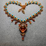 Ketting met natuurlijke Baltische barnsteen en turkoois -