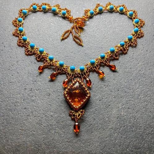 Ketting met natuurlijke Baltische barnsteen en turkoois -, Verzamelen, Mineralen en Fossielen