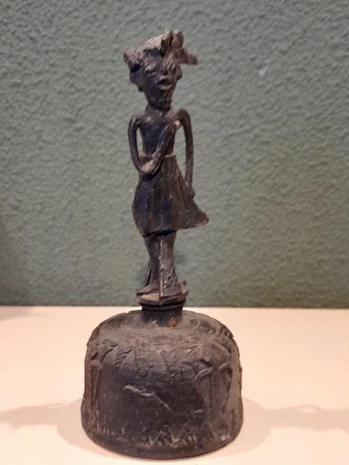 Zeldzame antieke bronzen Afrikaanse Benin bel - Beninse, Antiek en Kunst, Kunst | Niet-Westerse kunst