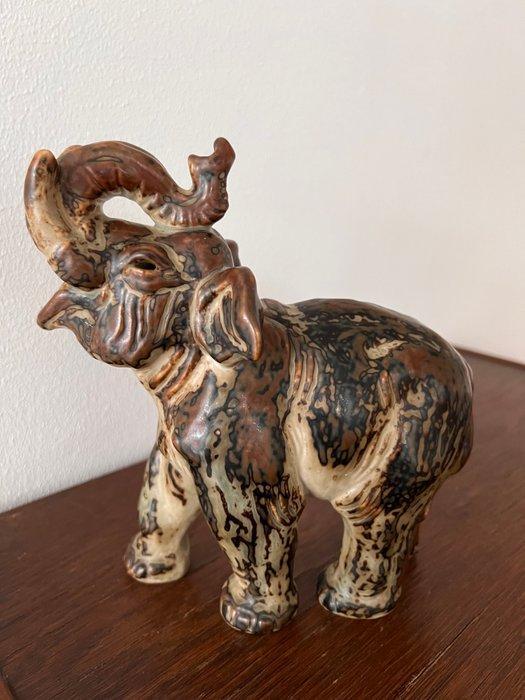 Royal Copenhagen - Knud Kyhn - Beeld, Olifant - 19 cm -, Antiek en Kunst, Antiek | Glas en Kristal