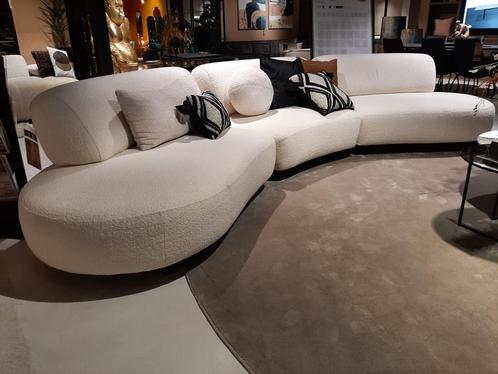 Bomarzo bank **SHOWROOMMODEL**, Huis en Inrichting, Banken | Sofa's en Chaises Longues, Nieuw, Stof