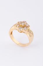 Gouden entourage ring met briljanten en diamanten, Sieraden, Tassen en Uiterlijk, Ringen, Nieuw, Verzenden