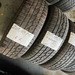 2 x Toyo 205-65-15 4 Seizoenbanden 5mm, Auto-onderdelen, Banden en Velgen, Gebruikt, 15 inch, All Season, Band(en)
