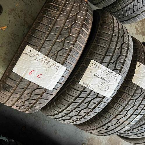 2 x Toyo 205-65-15 4 Seizoenbanden 5mm, Auto-onderdelen, Banden en Velgen, 15 inch, All Season, 205 mm, Personenwagen, Gebruikt