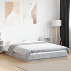 vidaXL Bedframe bewerkt hout betongrijs 140x200 cm, Huis en Inrichting, Slaapkamer | Bedden, Verzenden, 140 cm, 200 cm, Grijs