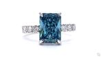 Ring - 18 karaat Witgoud - 5.03ct. tw. Blauw Diamant (Fancy, Sieraden, Tassen en Uiterlijk, Ringen, Nieuw
