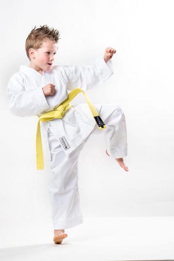 Arawaza Lightweight karatepak SL | WKF | Wit (Maat: 110) beschikbaar voor biedingen