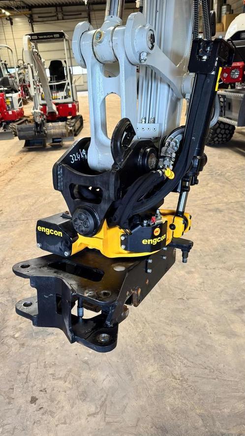 Engcon draaikantelstuk EC206-QS45GR (2022), Zakelijke goederen, Machines en Bouw | Kranen en Graafmachines, Overige typen, Ophalen